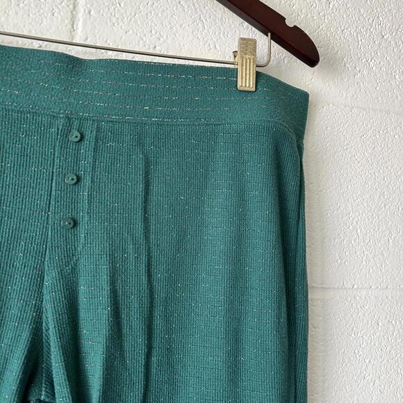 Stars Above Green Shimmery Stripe 2 Piece Christmas Pajama Set Women's Large - Picture 7 of 8